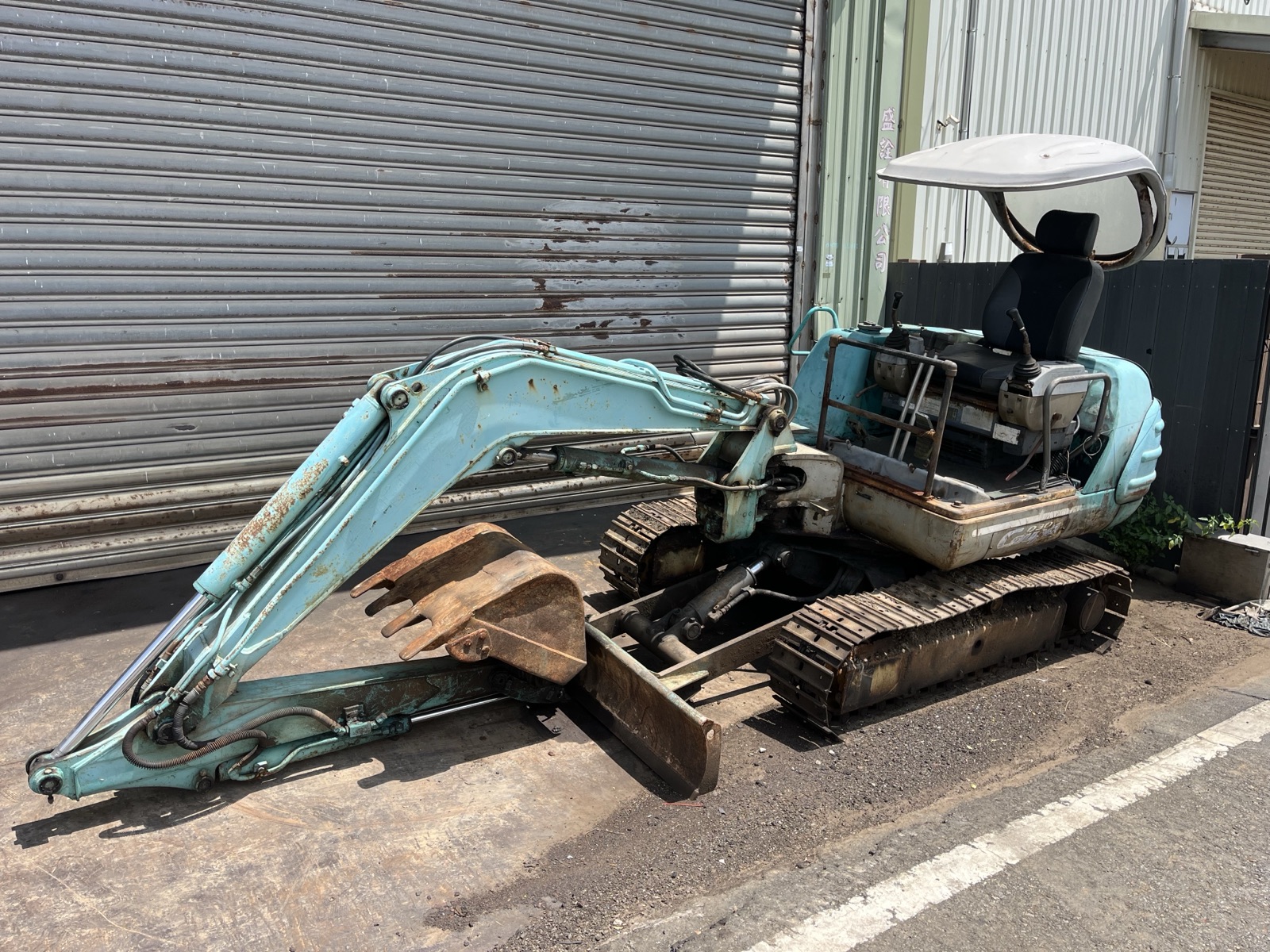 Kobelco SK030 迷你挖土機